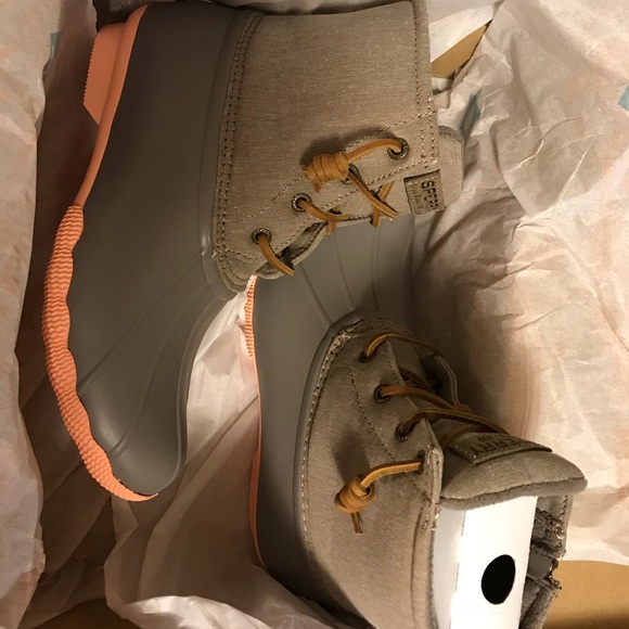 Sperry Duck Boots - Picture 1 of 1